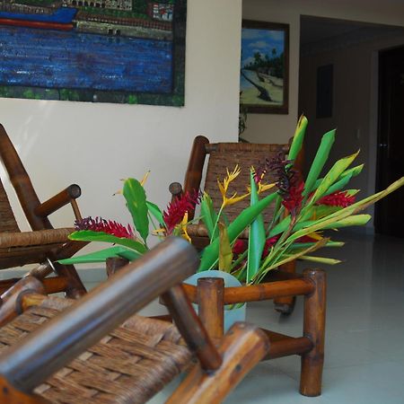 Hotel Luis V Санто Доминго Екстериор снимка